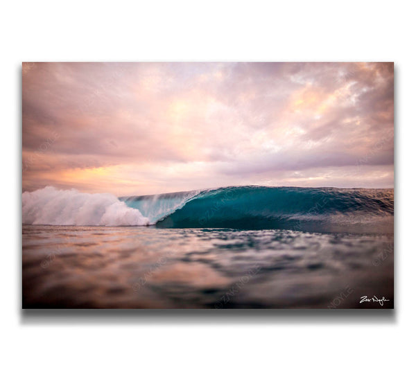 Surf photo taken from the water by Zak Noyle