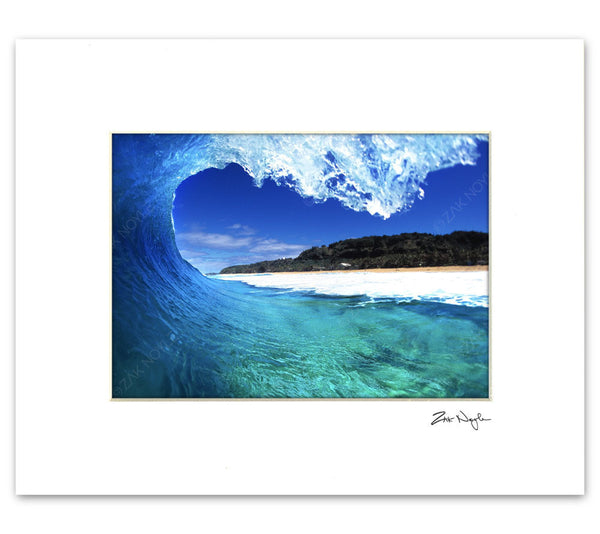 Water image of the surf on the North Shore of Oahu
