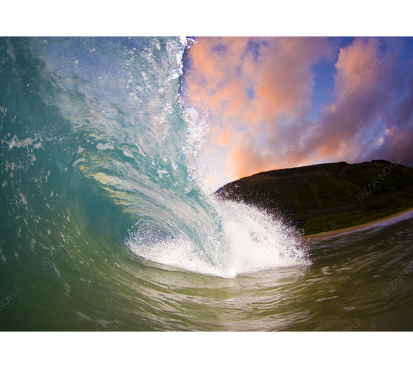 Image of a wave at Sandy's Beach on Oahu
