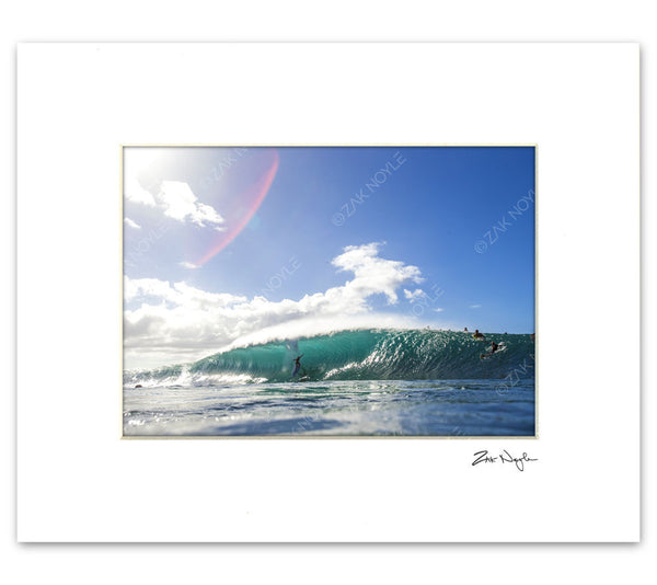 Surf photo by Zak Noyle